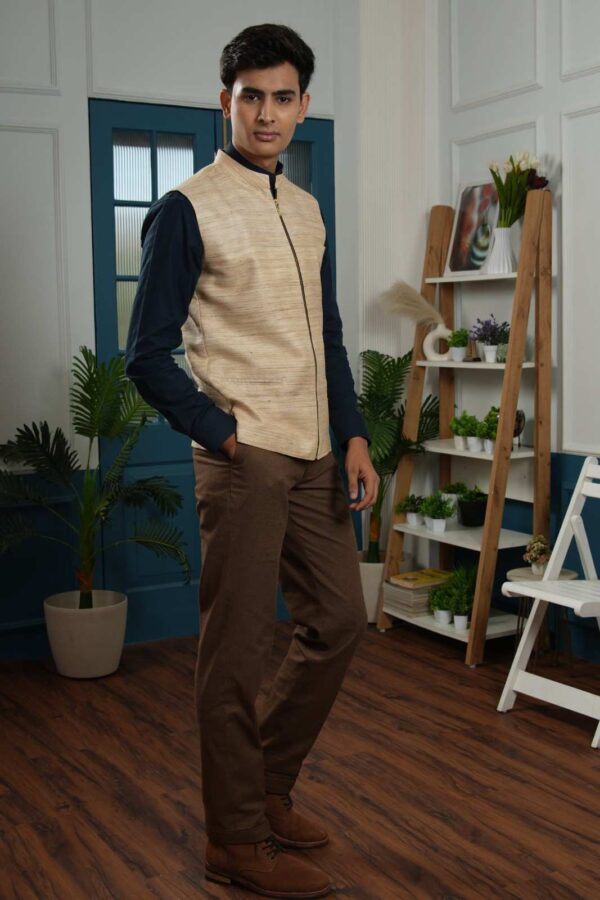 Gheecha Khadi Zip Bundi