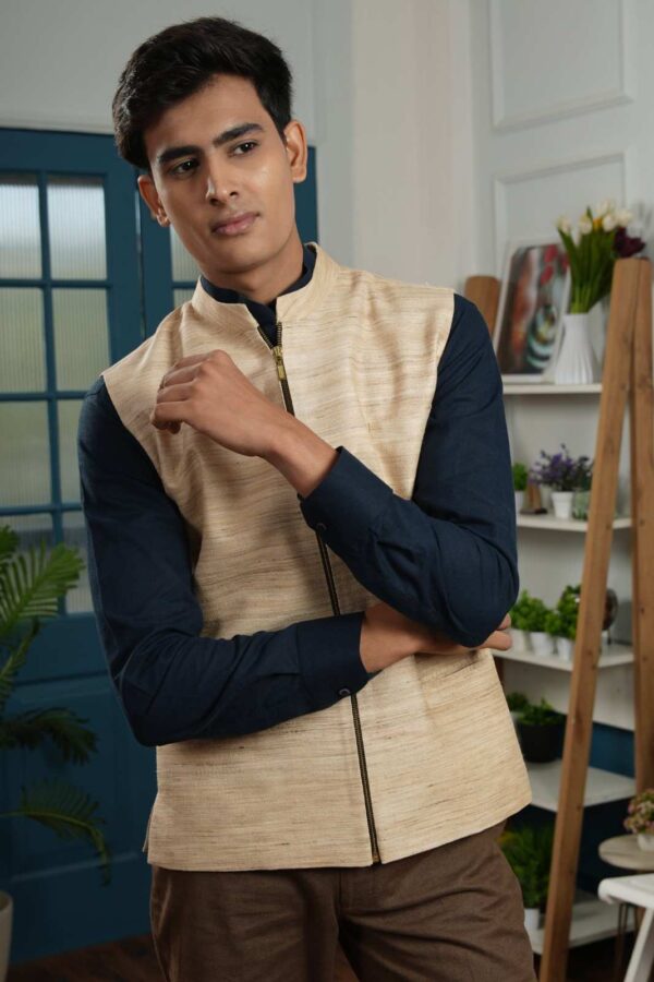 Gheecha Khadi Zip Bundi
